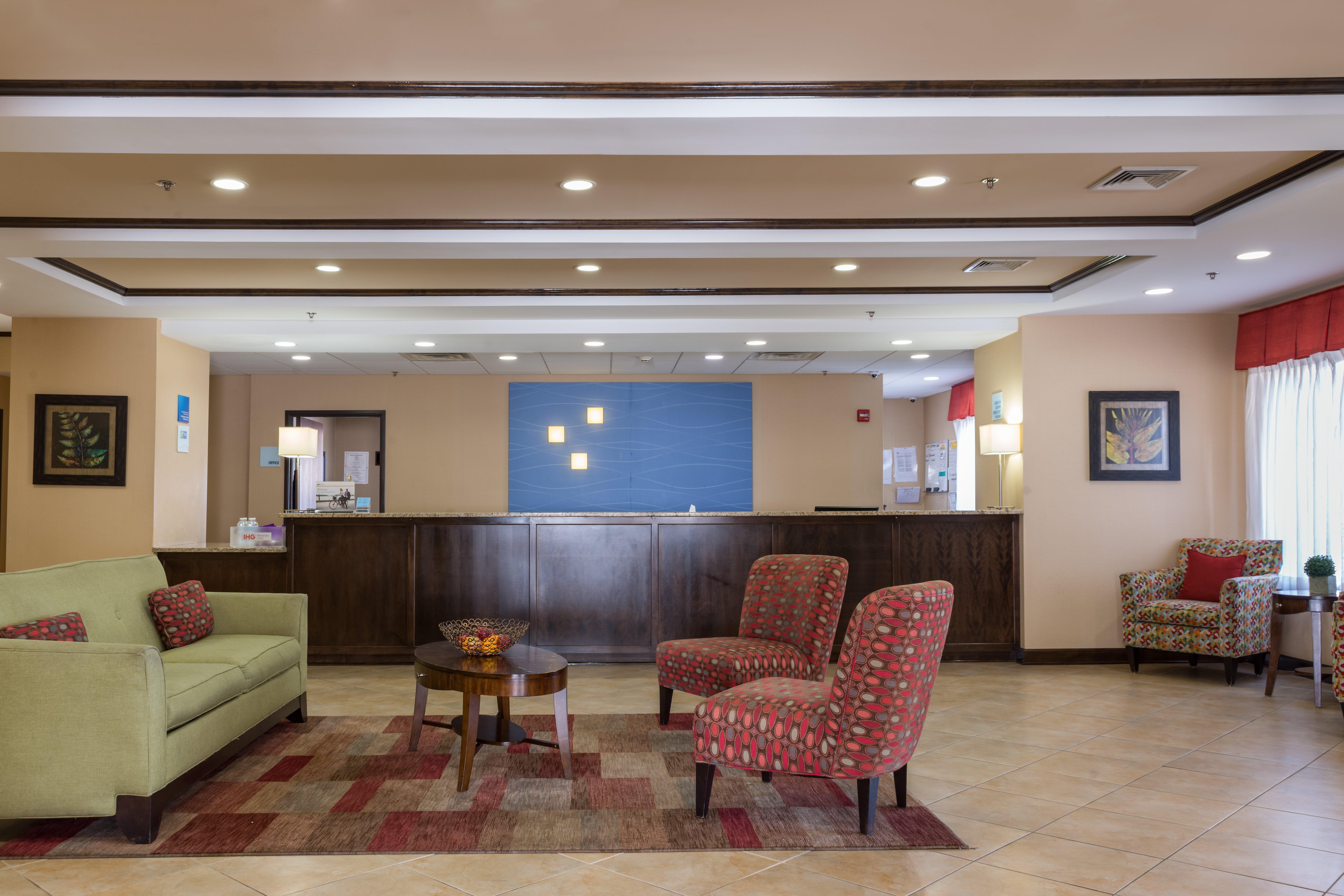 Holiday Inn Express Hartford-Newington By Ihg Eksteriør bilde