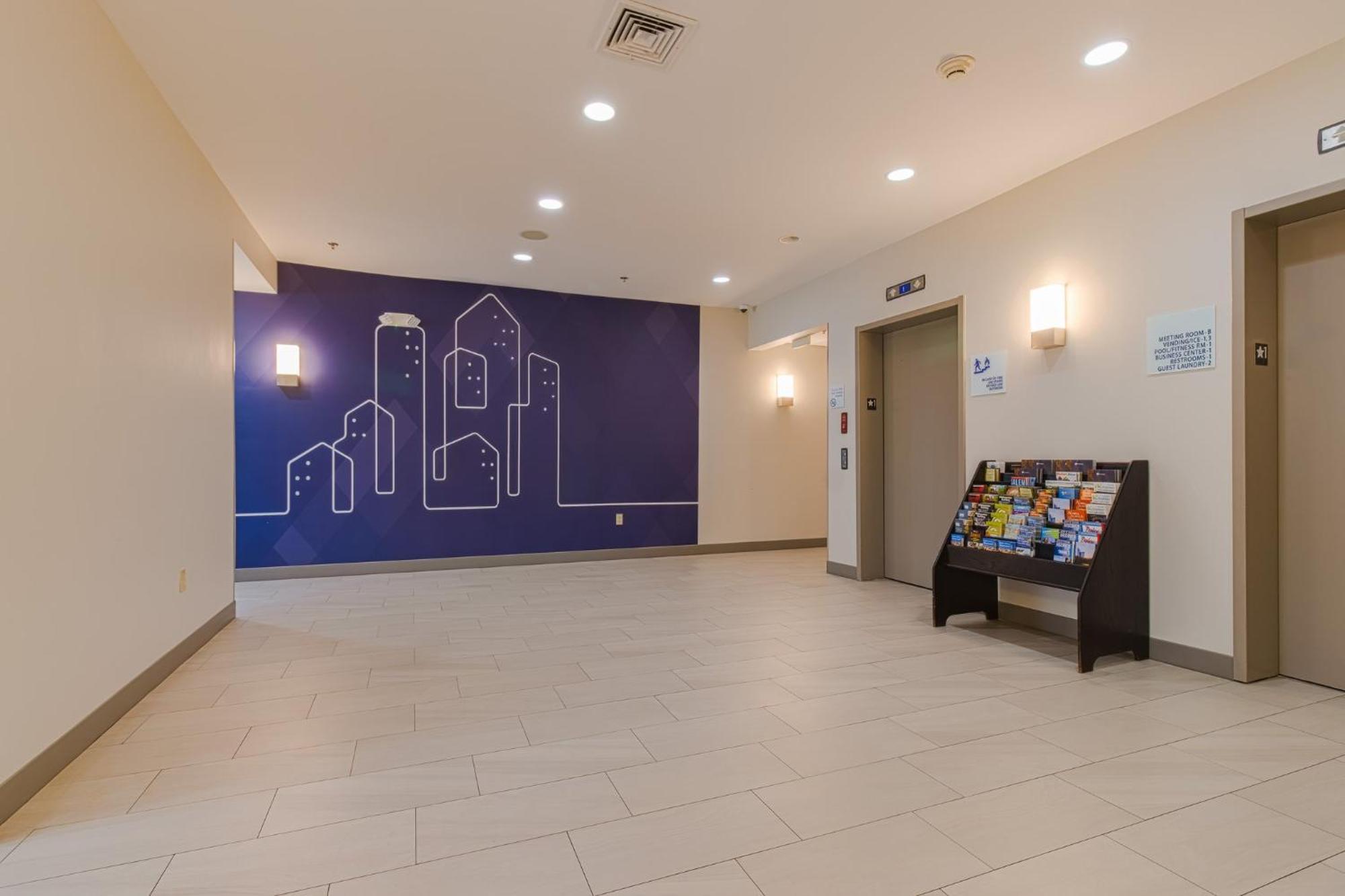 Holiday Inn Express Hartford-Newington By Ihg Eksteriør bilde