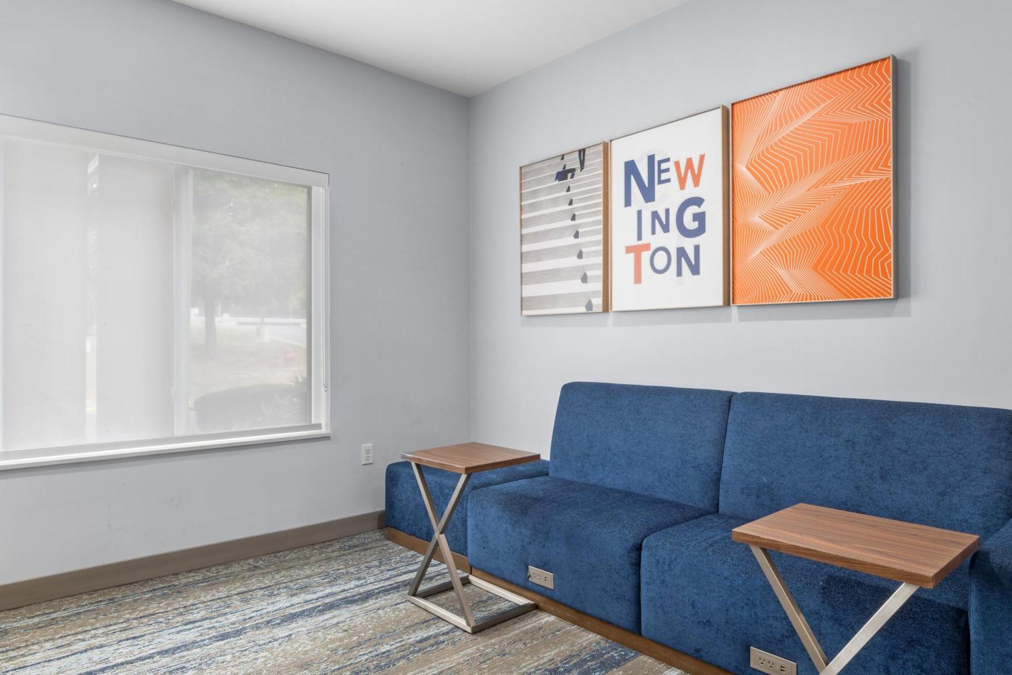 Holiday Inn Express Hartford-Newington By Ihg Eksteriør bilde