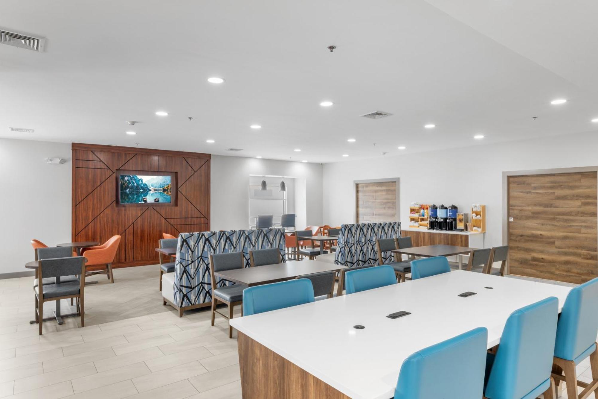 Holiday Inn Express Hartford-Newington By Ihg Eksteriør bilde